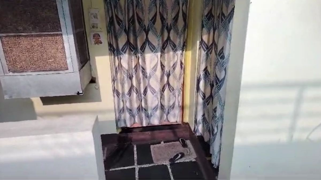 हत्या या कुछ और? : SP ऑफिस के सामने मिली मां-बेटी की सड़ी-गली लाश, ऐसे मिला सुराग