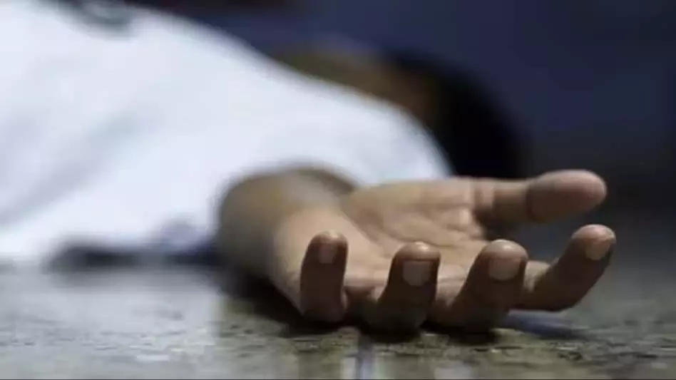 बेटे ने की पिता की पीट-पीटकर हत्या